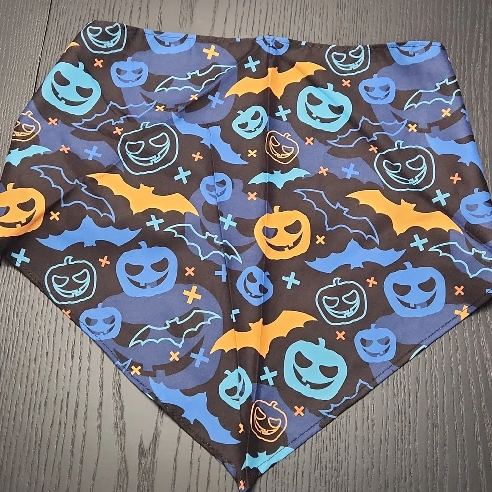 Halloween Themed Pet Bandana Bats & Pumpkins Blue